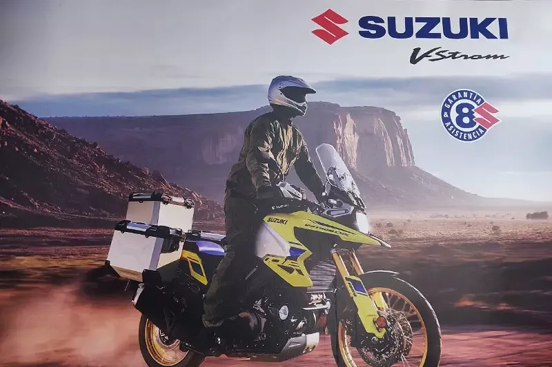 Exposición del concesionario oficial Suzuki en Benavente
